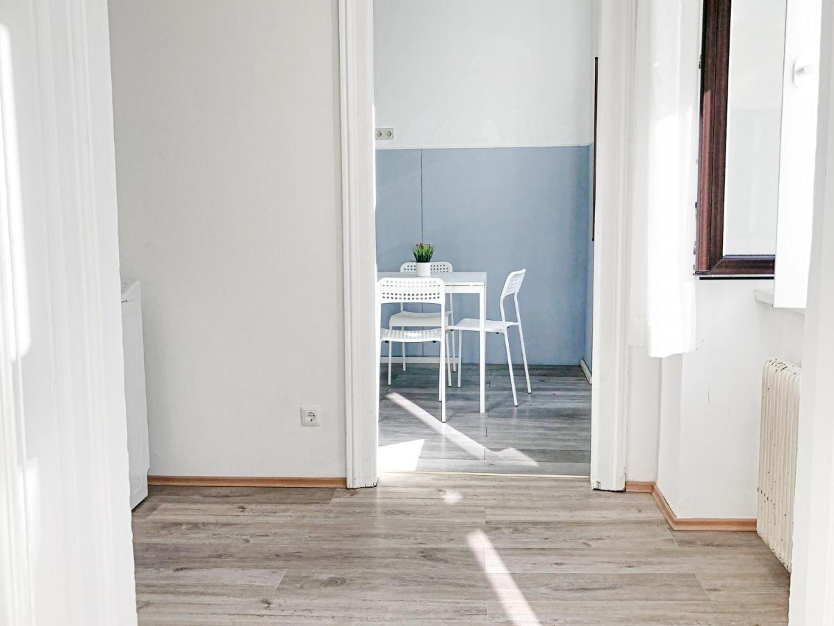 Commodious 2Br Apt. Near Akh-Perfect For Groups Vienna Exterior photo