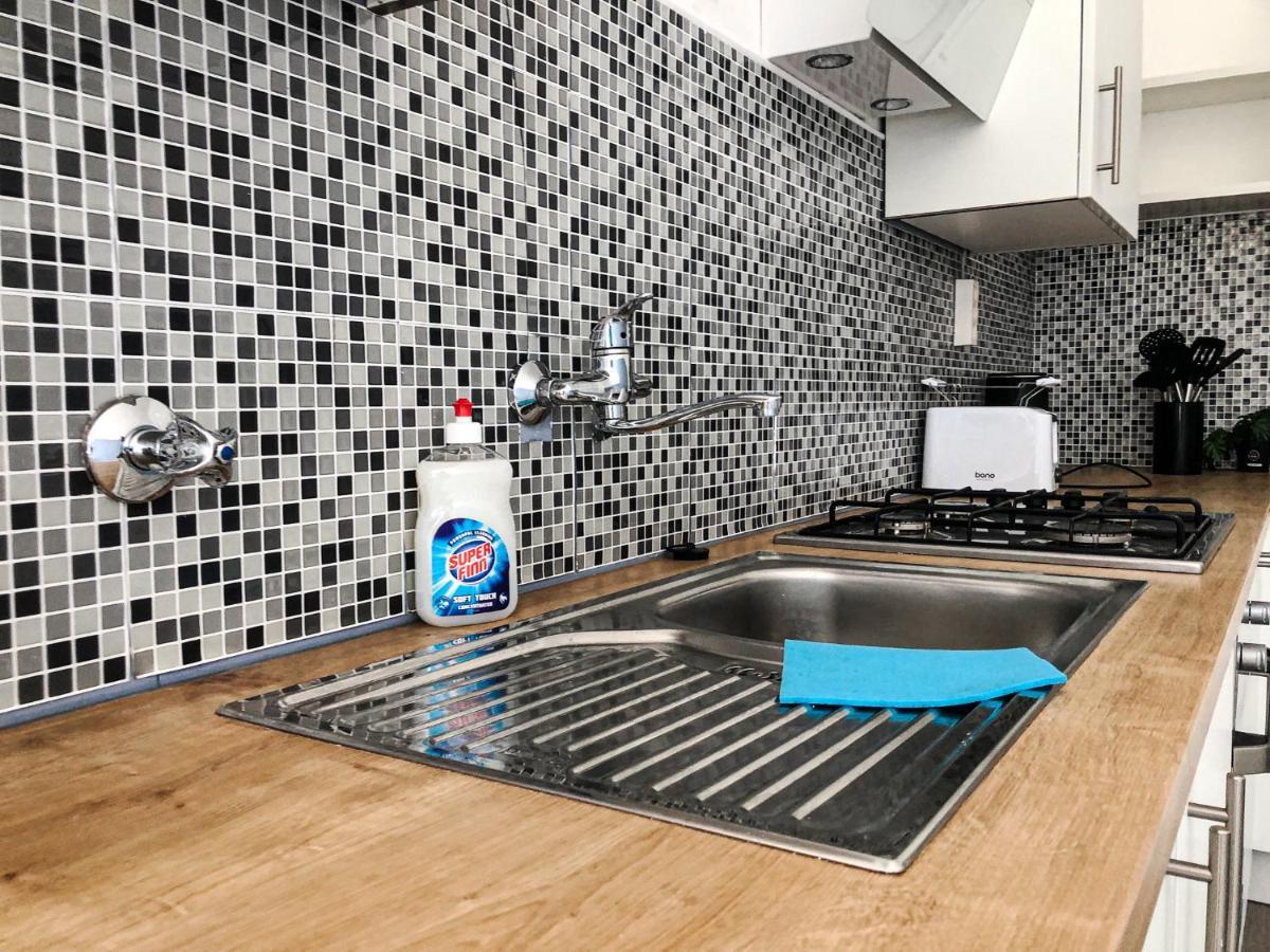 Commodious 2Br Apt. Near Akh-Perfect For Groups Vienna Exterior photo